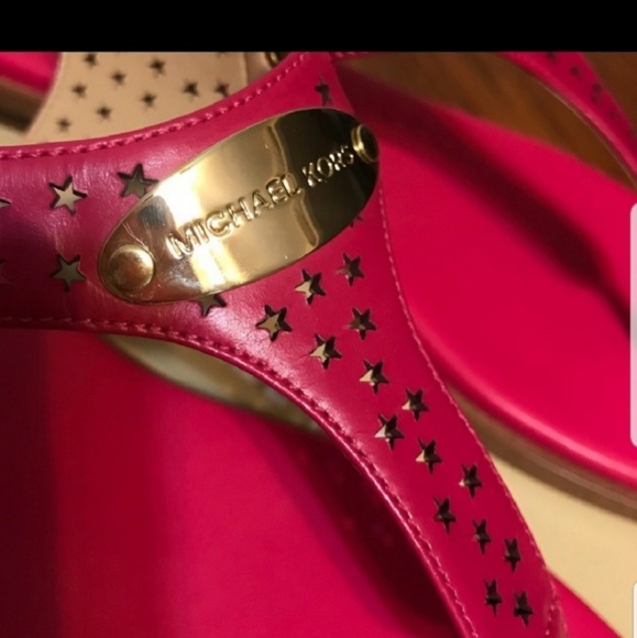 New Michael Kors Ultra Pink Lasercut Plate Thong - Picture 6 of 7